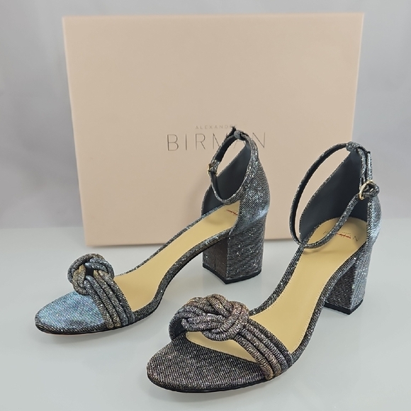 Alexandre Birman Vicky 60 Metallic Block-Heel Sandals - Picture 2 of 16